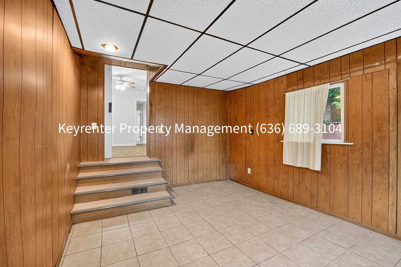 Saint Louis House: 5855 Pershing Ave