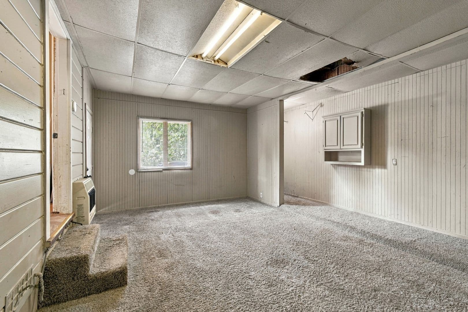 Bartlesville House: 504 SE Elmhurst Ave