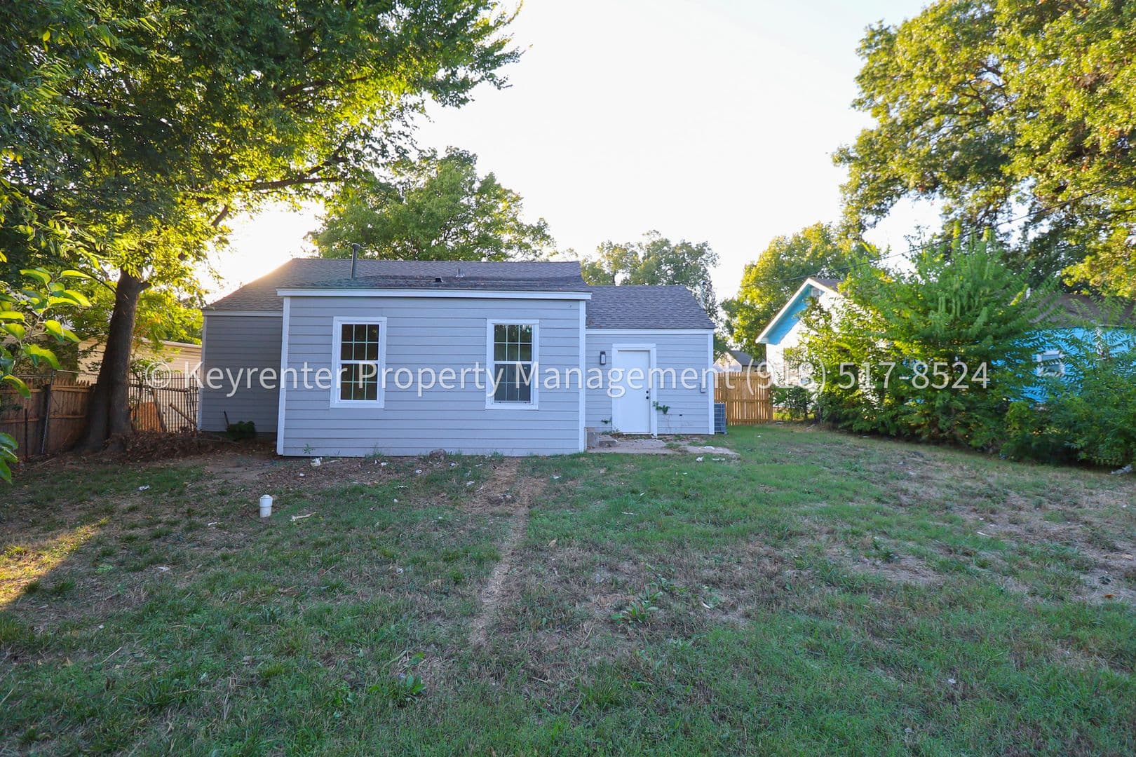 Tulsa House: 1421 N Columbia Ave