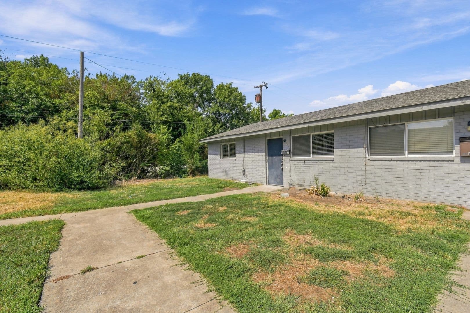 Tulsa House: 1072A N Irvington Ave