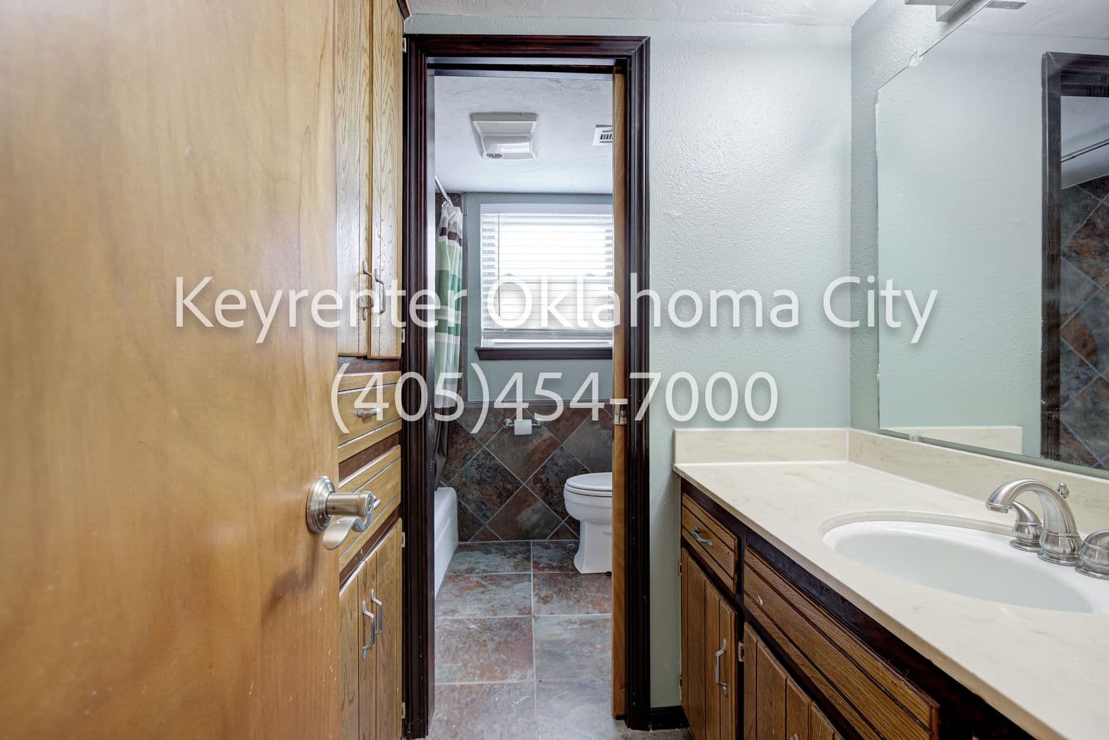 Oklahoma City House: 10912 N Blackwelder Ave