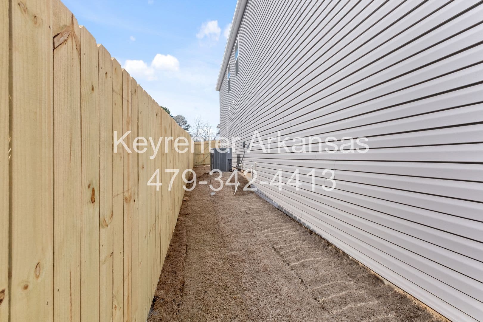 Fayetteville House: 920 S Morningside Dr