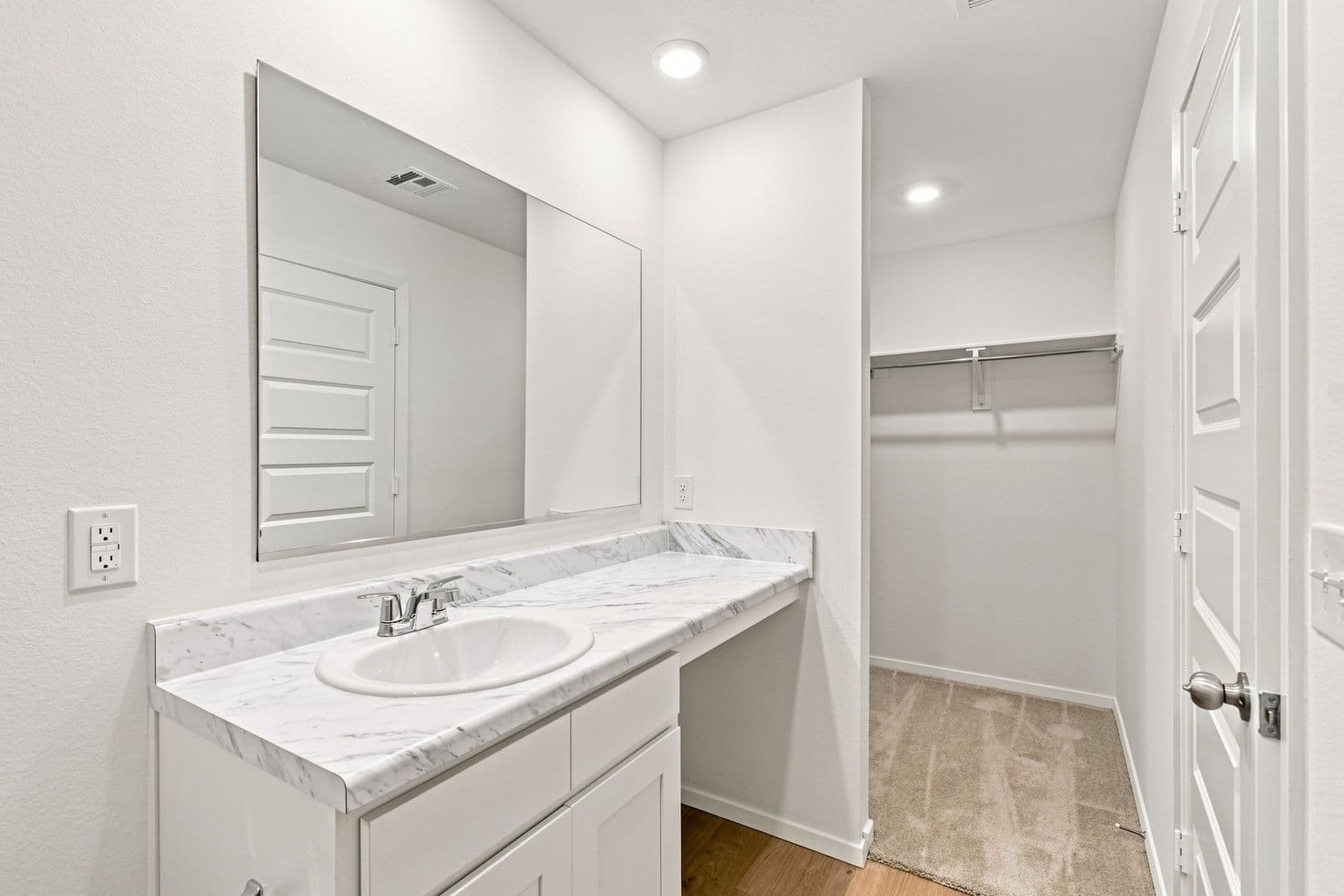 Broken Arrow House: 8034 S 290th East Ave