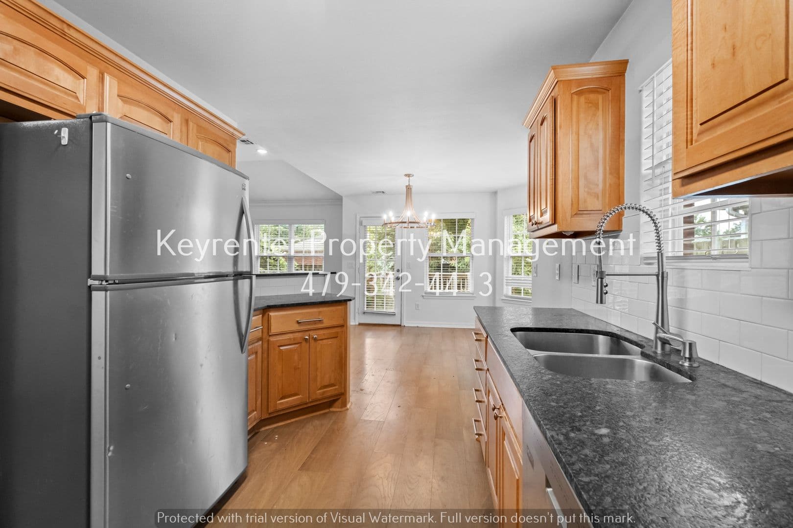 Bentonville House: 3703 Surrey Ave