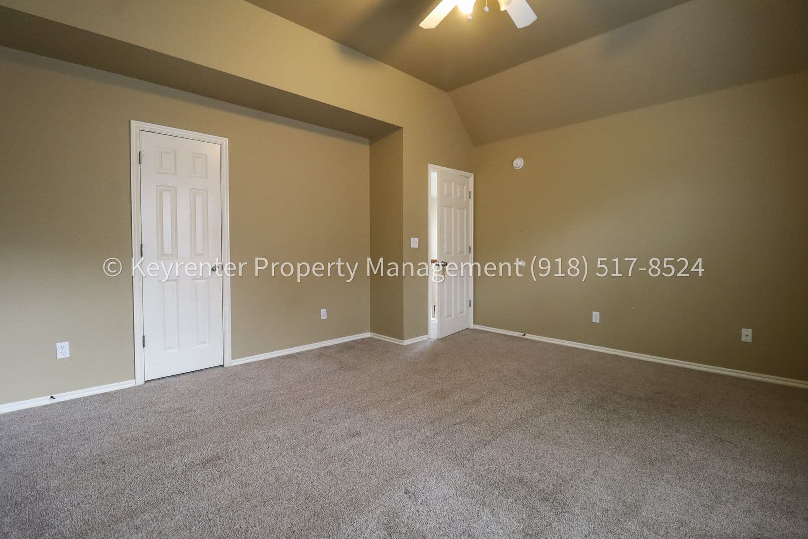 Tulsa House: 8703 E 95th Pl