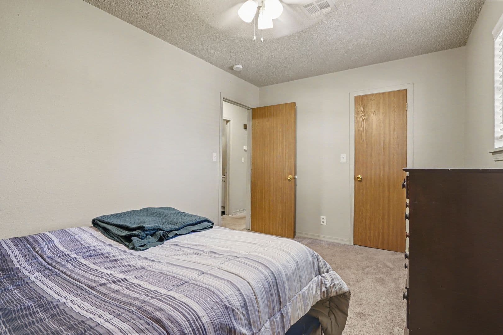 Claremore Apartment: 315 S Wewoka Ave