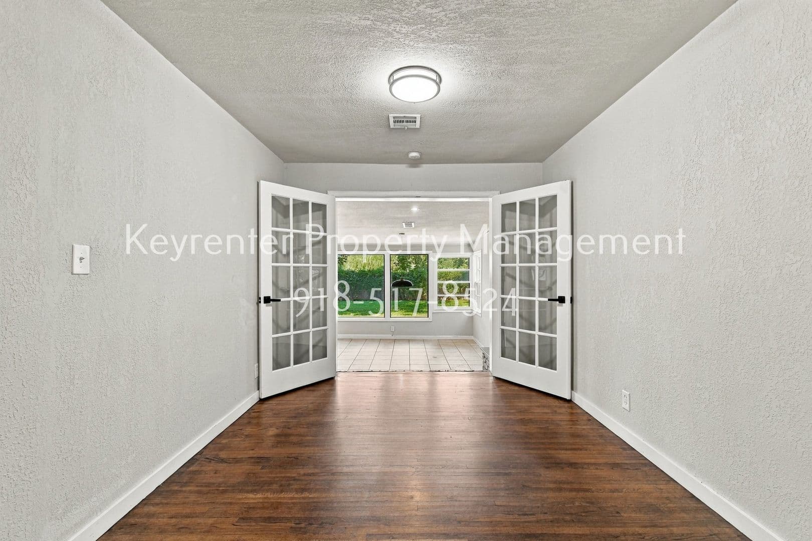 Tulsa House: 217 E 33rd Pl