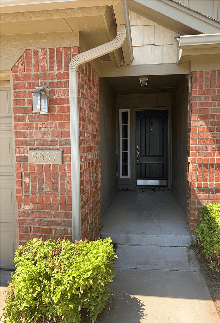 Oklahoma City House: 9537 SW 24th Ter