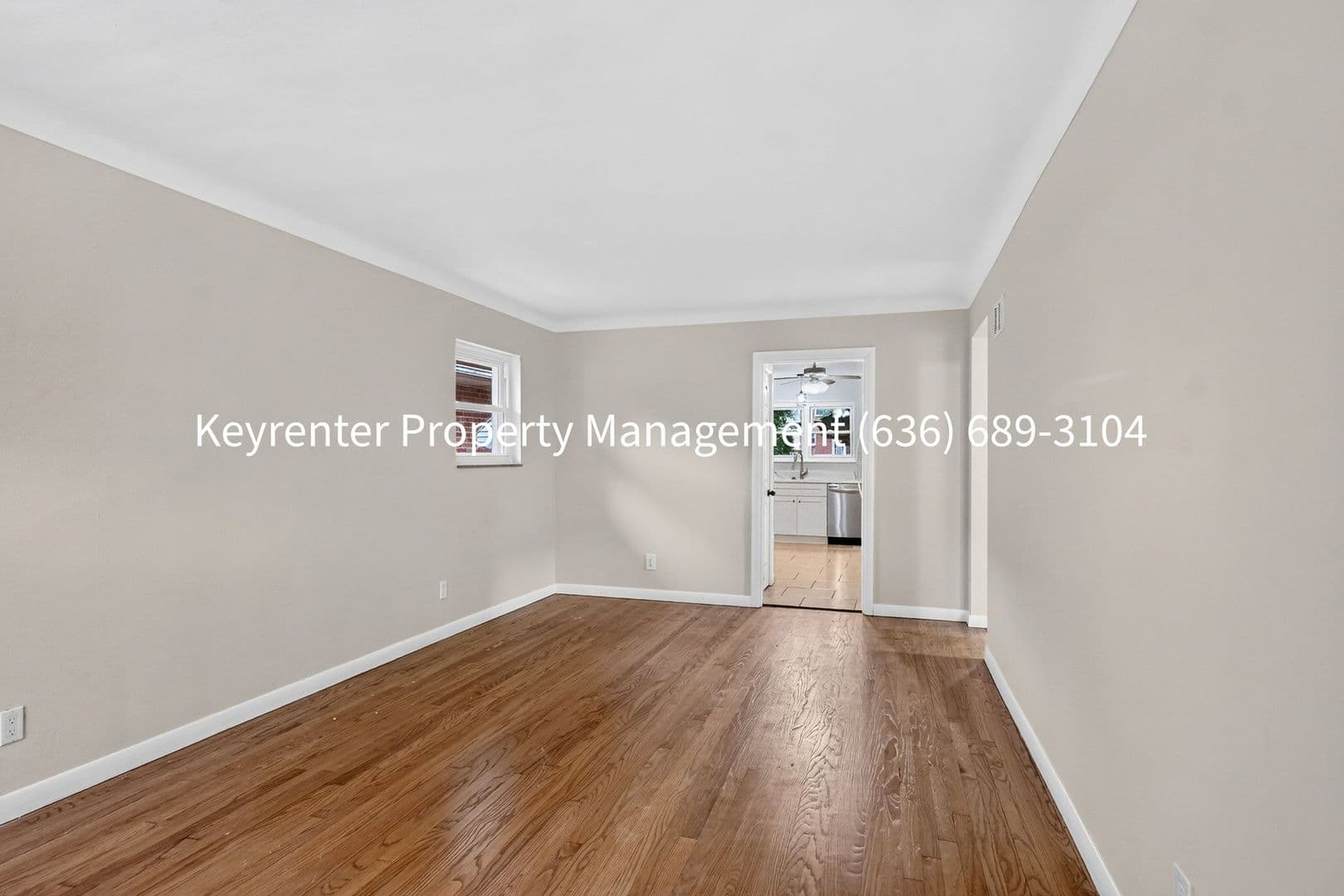 Saint Louis House: 5855 Pershing Ave