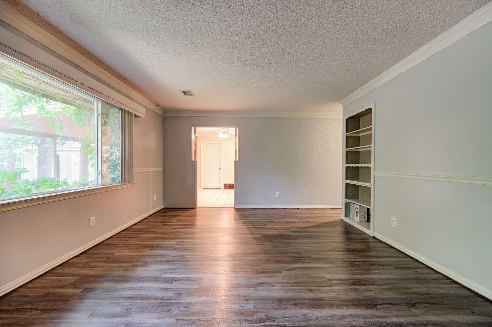 Oklahoma City House: 6004 NW 27th St