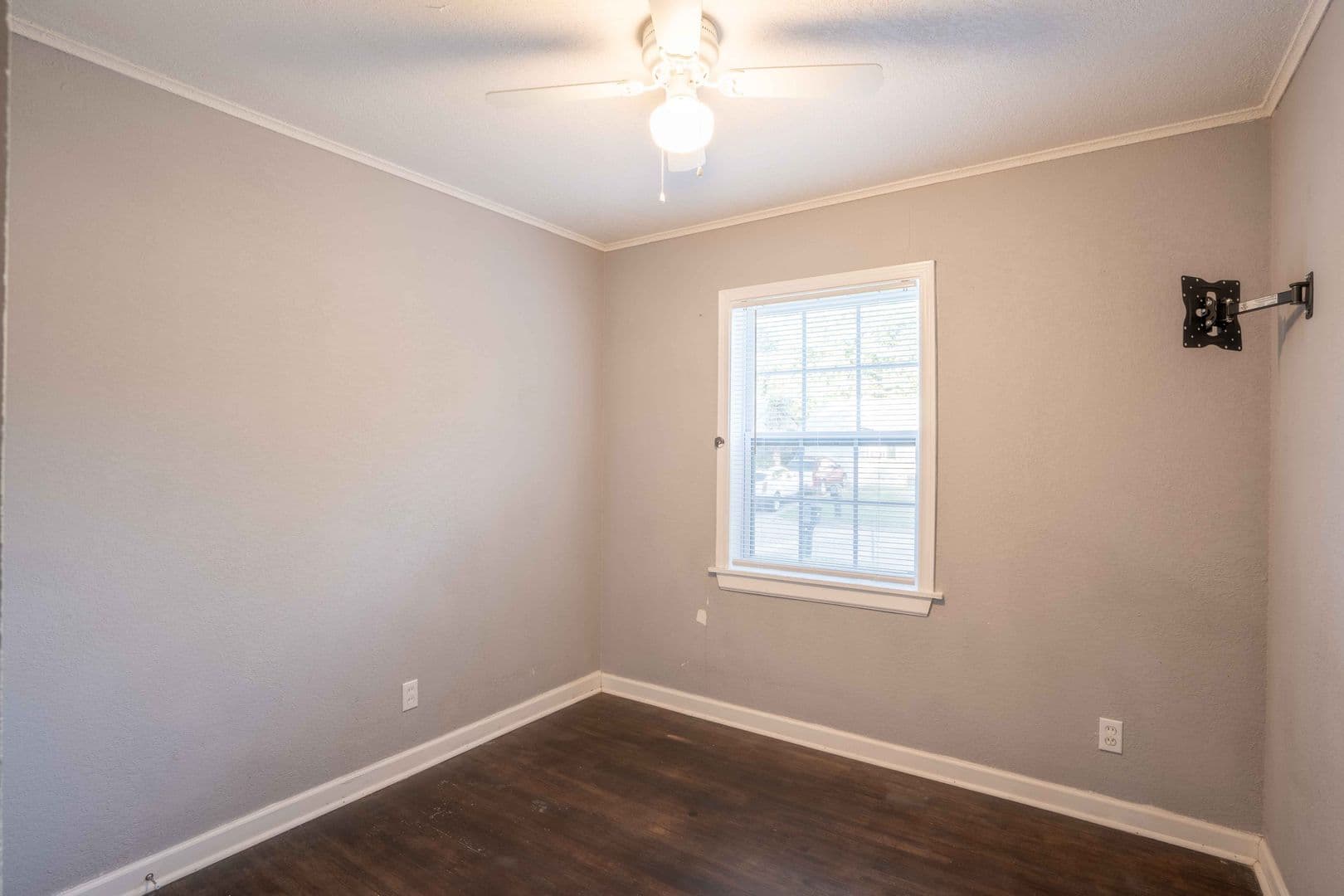 Tulsa House: 4652 N Main St