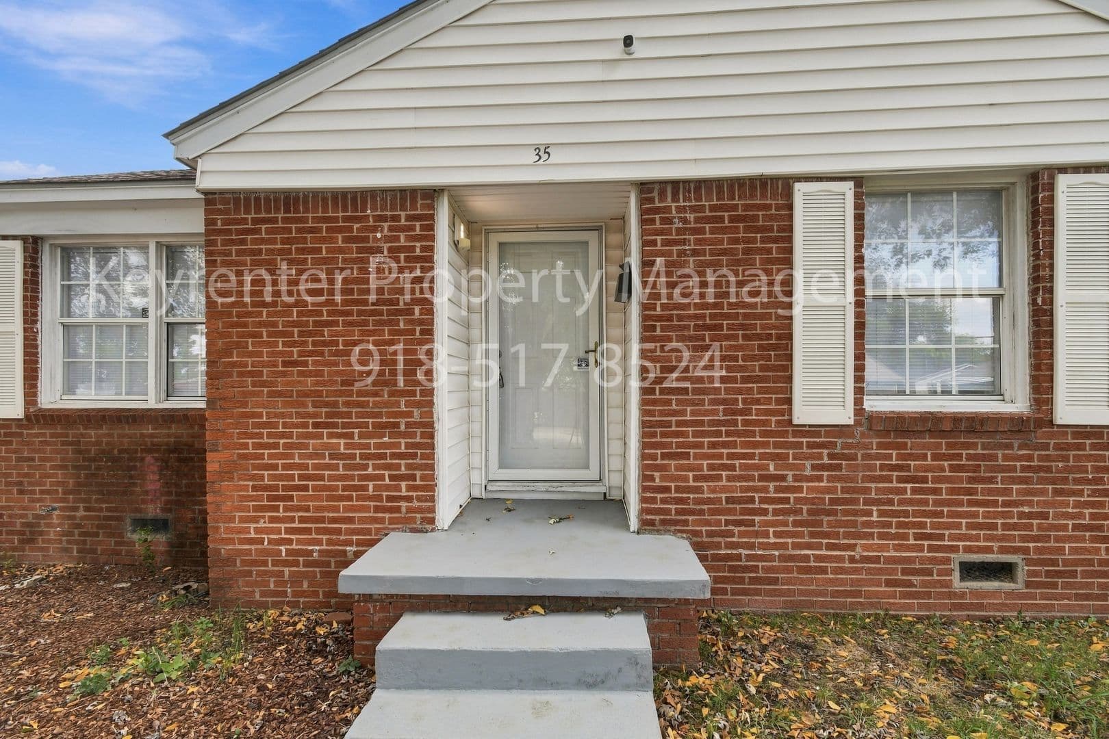 Tulsa House: 35 S Joplin Ave