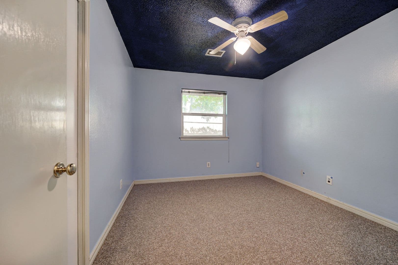 Oklahoma City House: 6004 NW 27th St