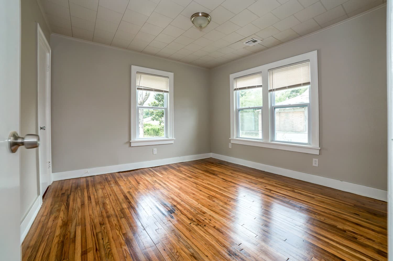 Tulsa House: 1733 E Marshall St
