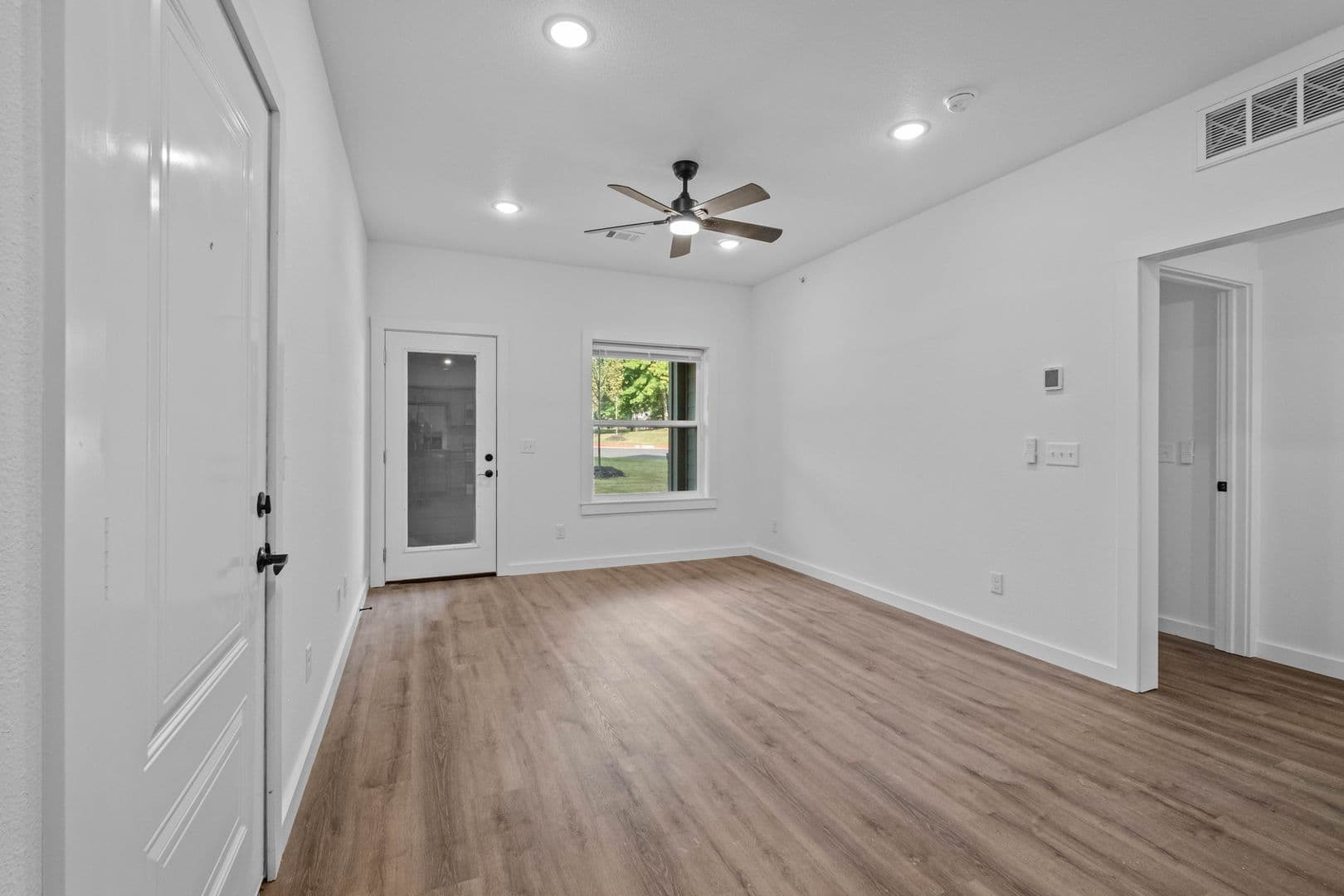 Fayetteville Apartment: 1096 S Bacardi Ave