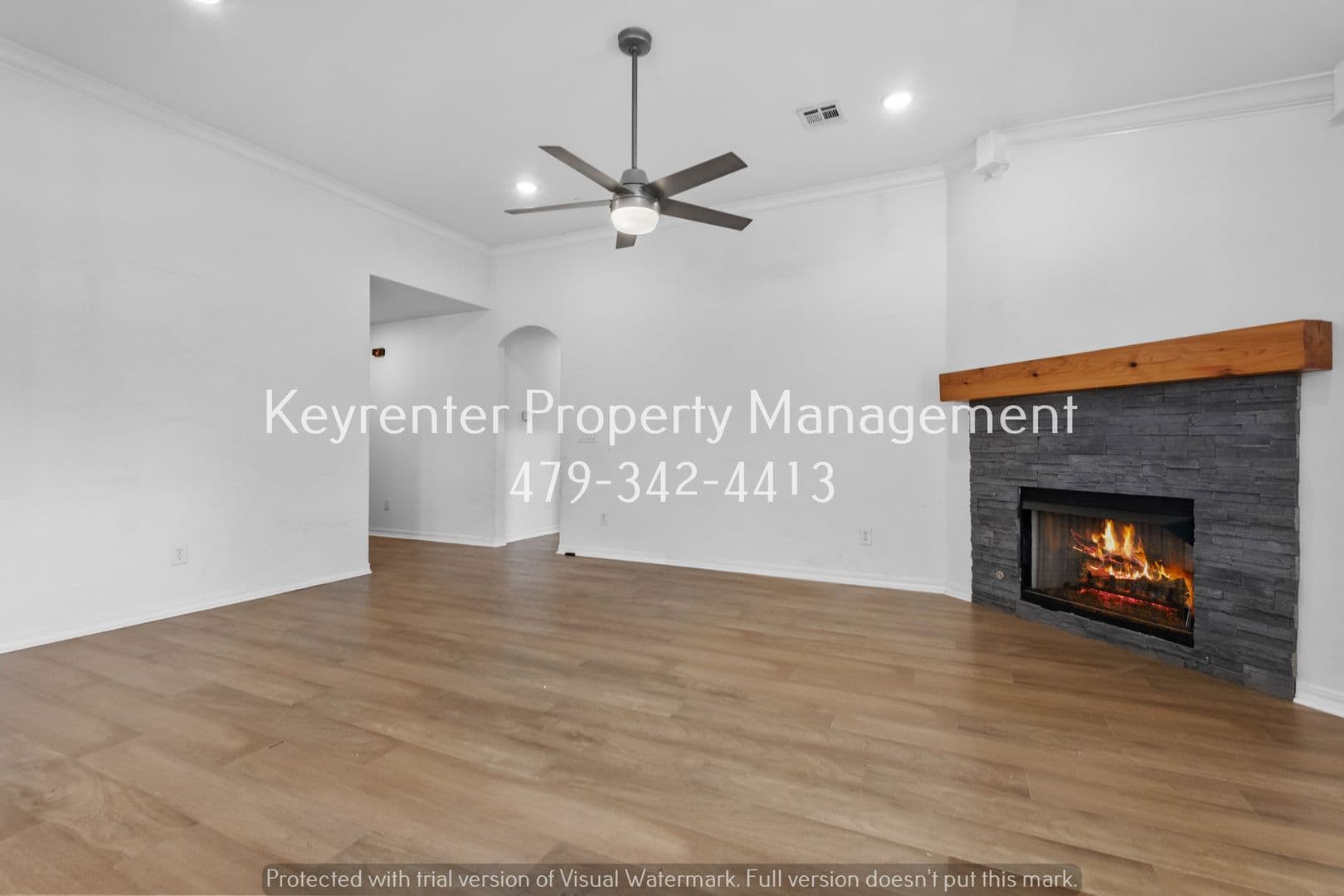 Bentonville House: 3703 Surrey Ave