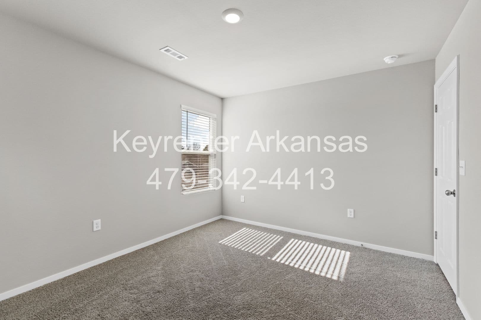 Fayetteville House: 920 S Morningside Dr