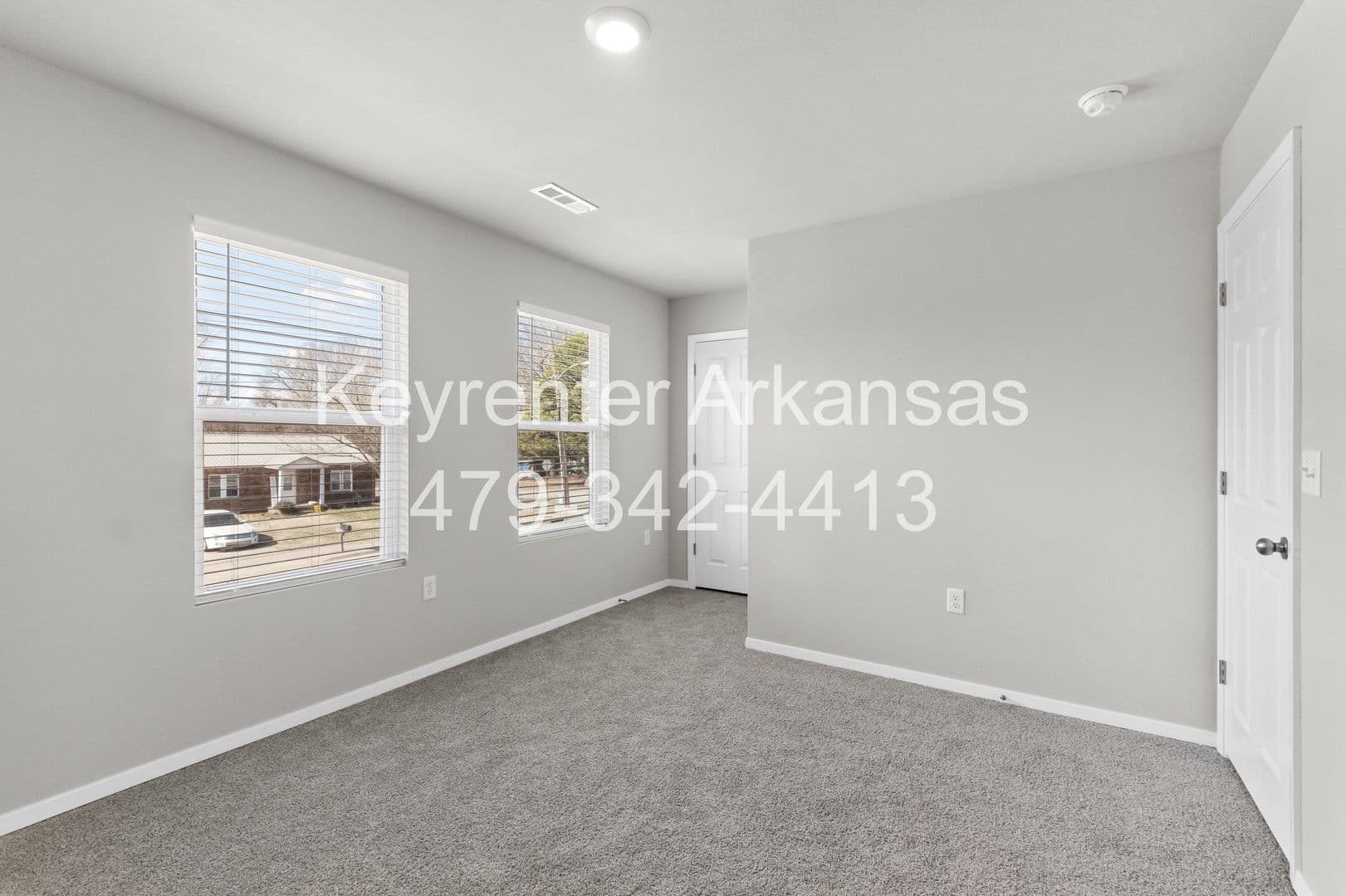 Fayetteville House: 920 S Morningside Dr