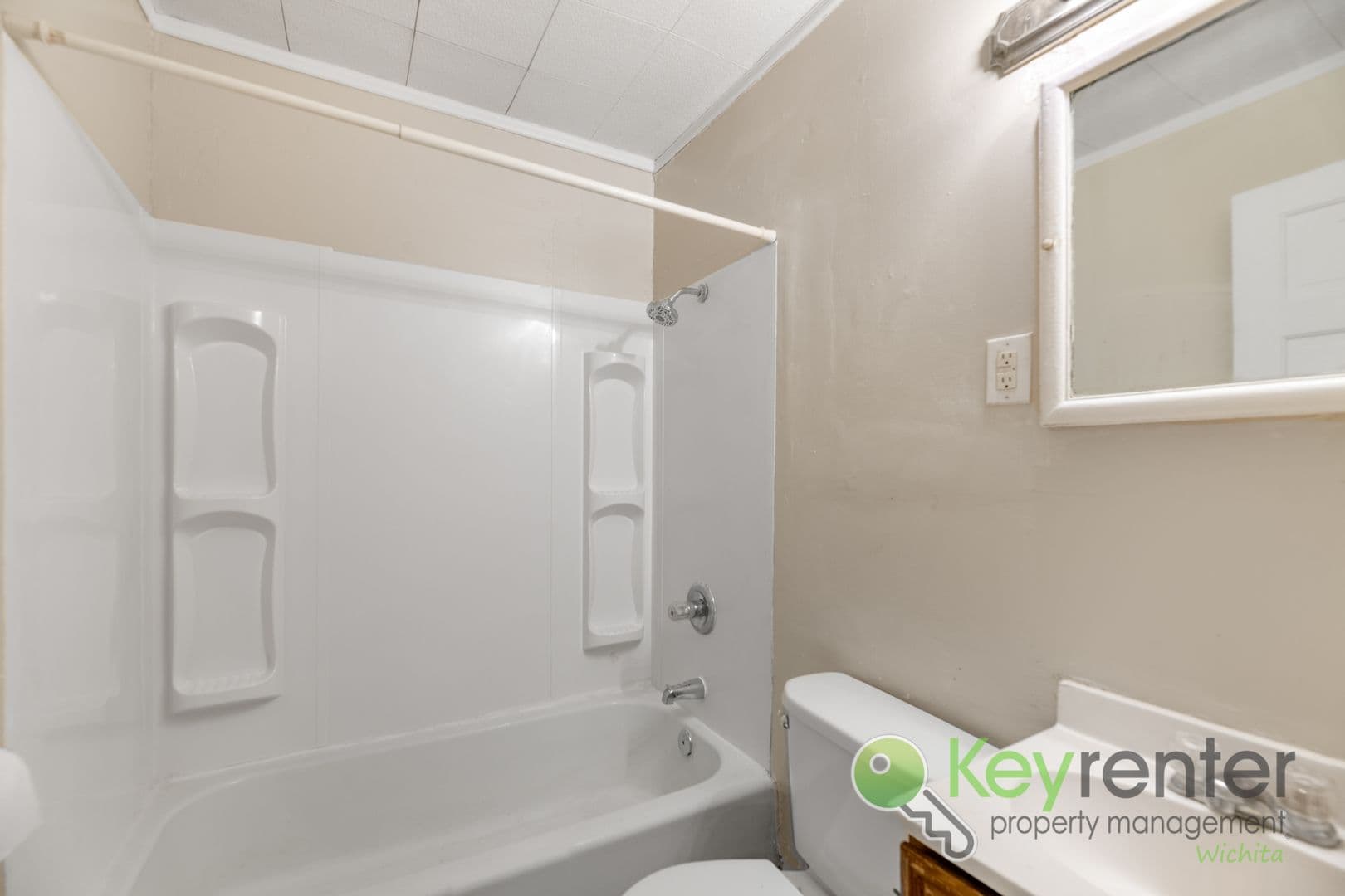 Wichita Apartment: 4301 E Whitney Ln