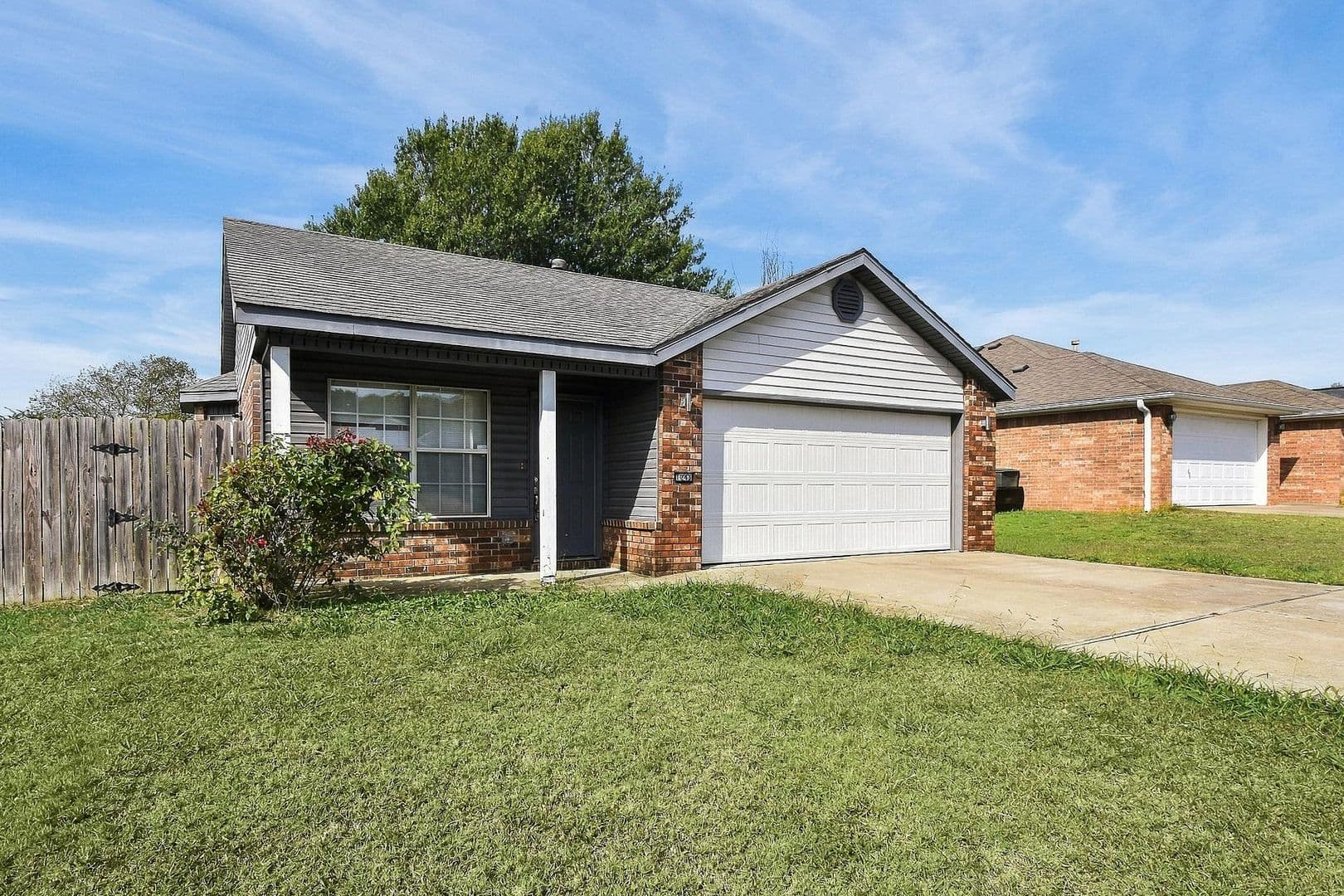 Fayetteville House: 1243 Oleander Lane