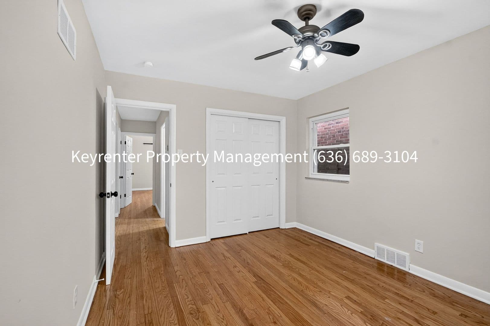Saint Louis House: 5855 Pershing Ave