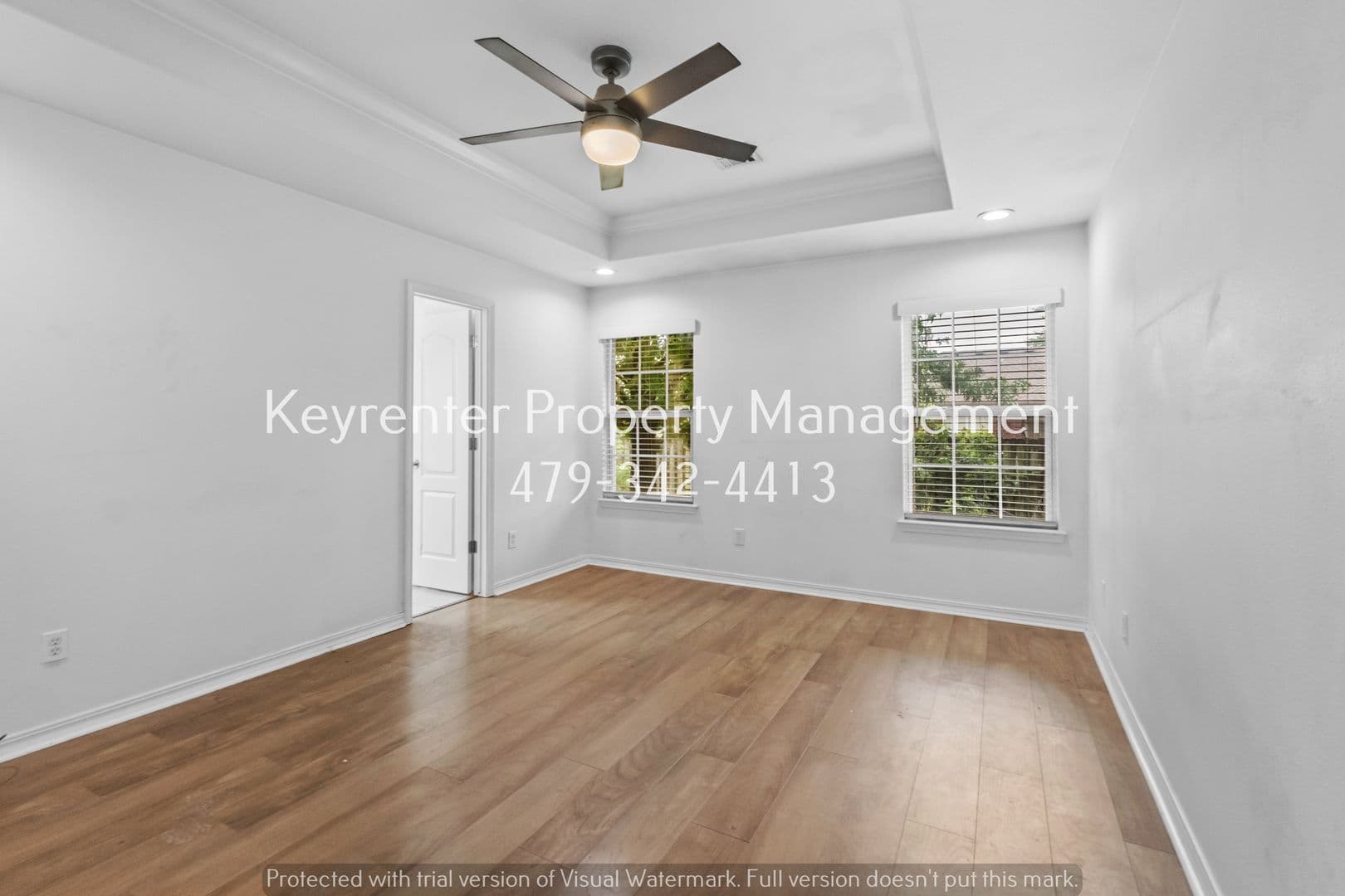 Bentonville House: 3703 Surrey Ave