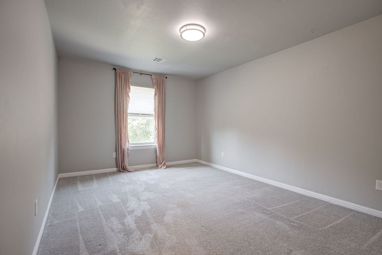 Choctaw House: 15121 SE 56th St