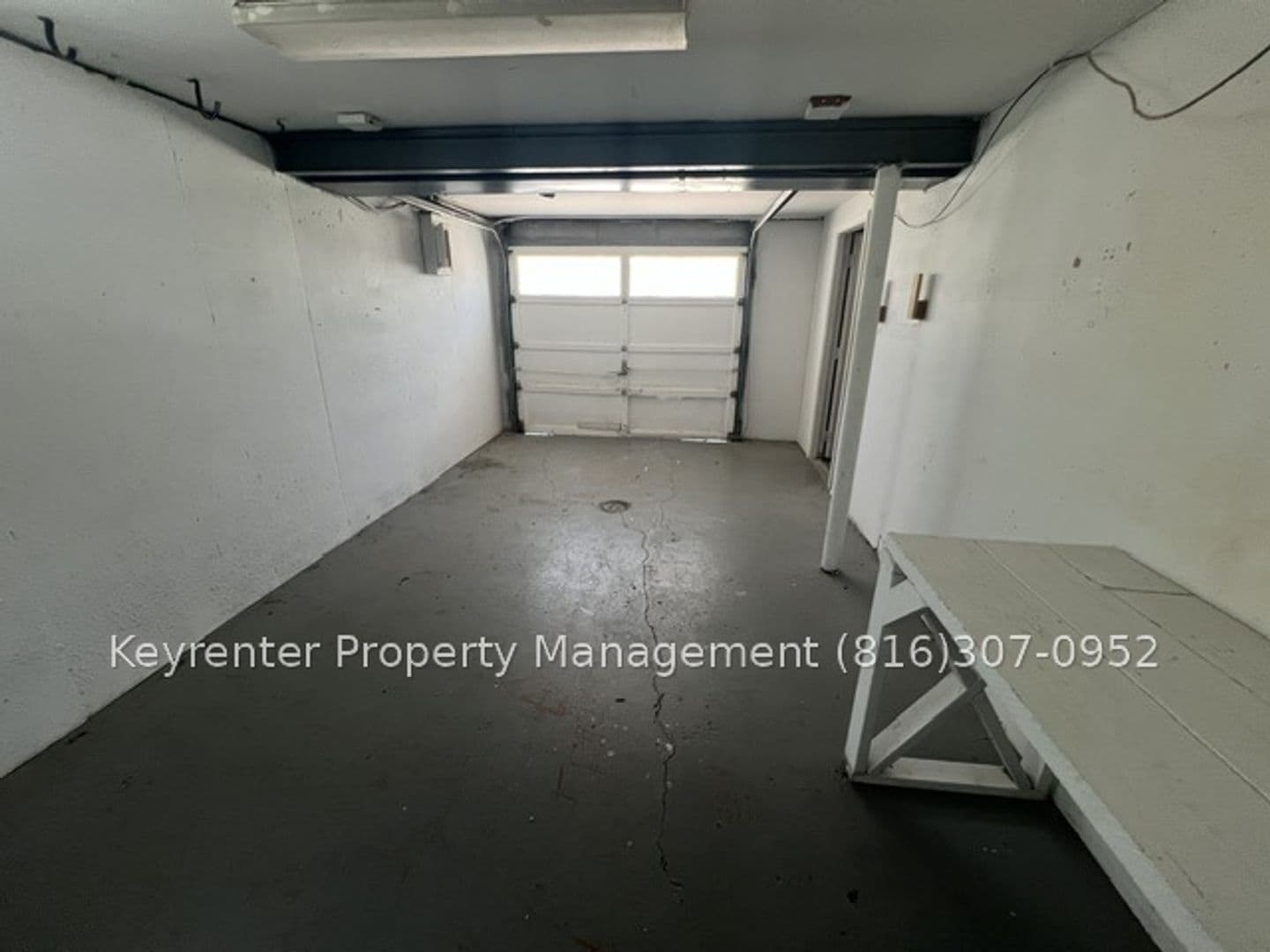 Liberty House: 187 Lee Dr
