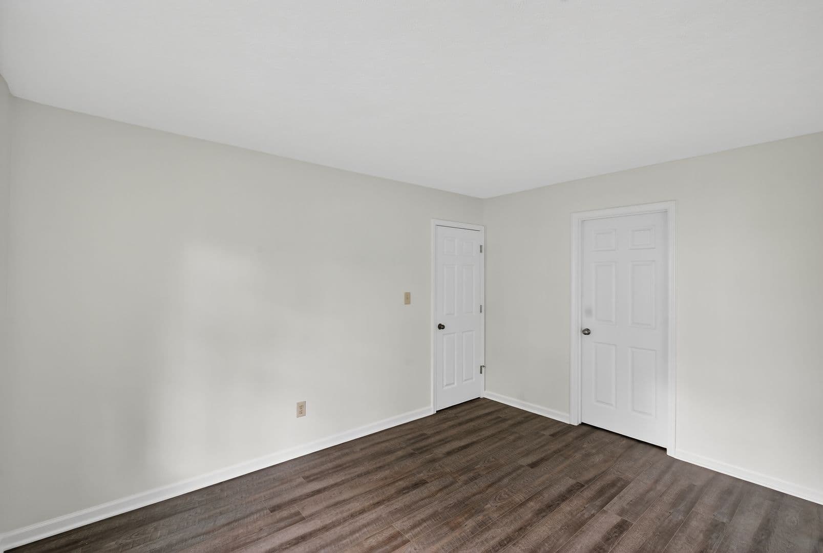 Indianapolis House: 8937 Summer Walk Dr E