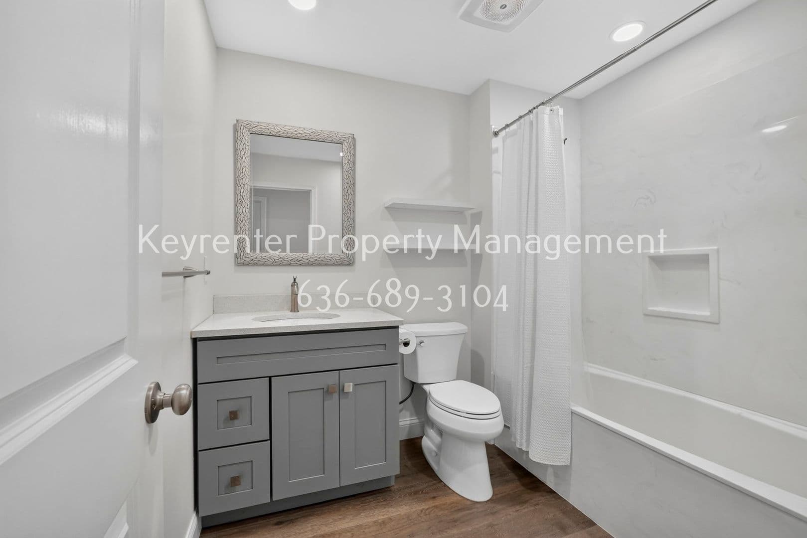Hazelwood House: 926 Townhouse Ln