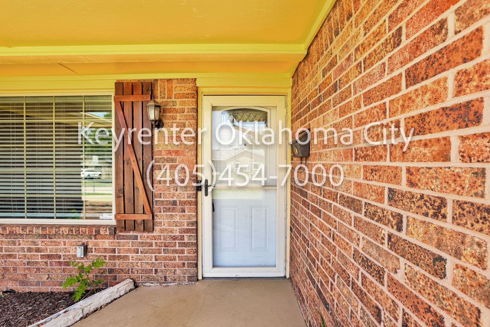 Oklahoma City House: 10912 N Blackwelder Ave