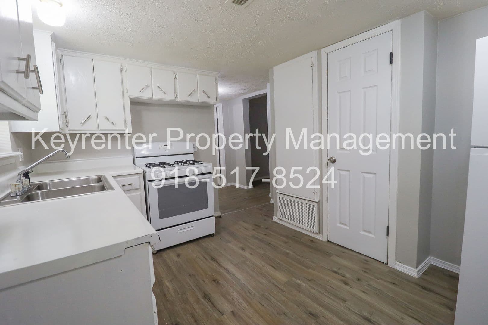 Sapulpa Apartment: 405 S Maple St