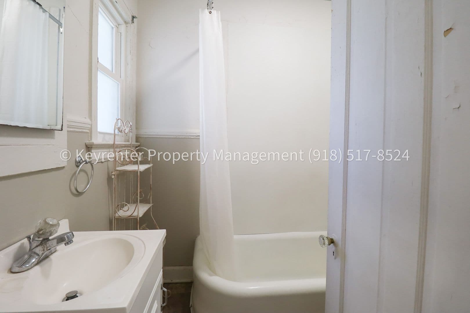 Tulsa House: 1624 S Indianapolis Ave