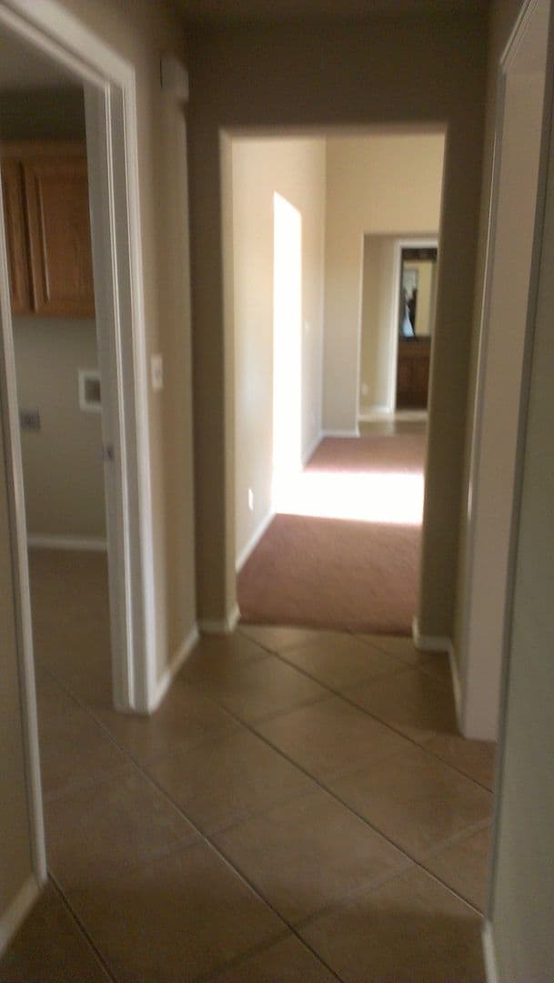 Jenks House: 2005 W 119th St S