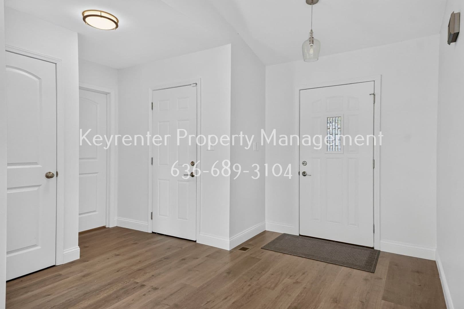 Hazelwood House: 926 Townhouse Ln