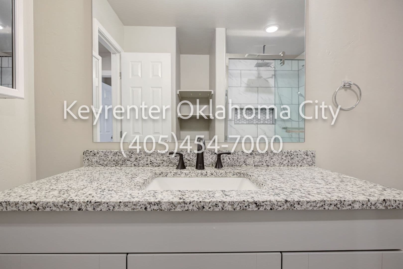 Oklahoma City House: 715 SE 18th St