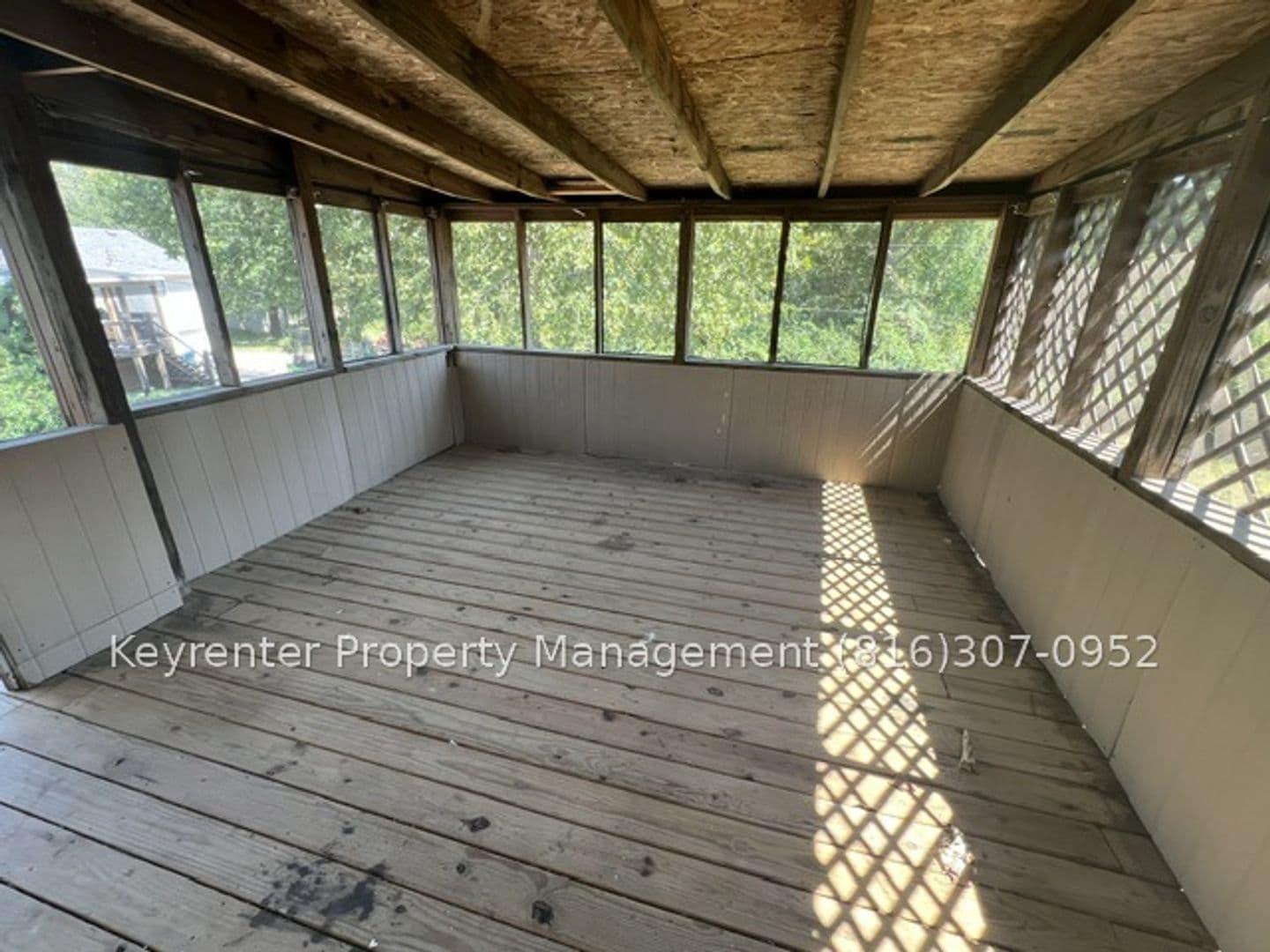 Liberty House: 187 Lee Dr