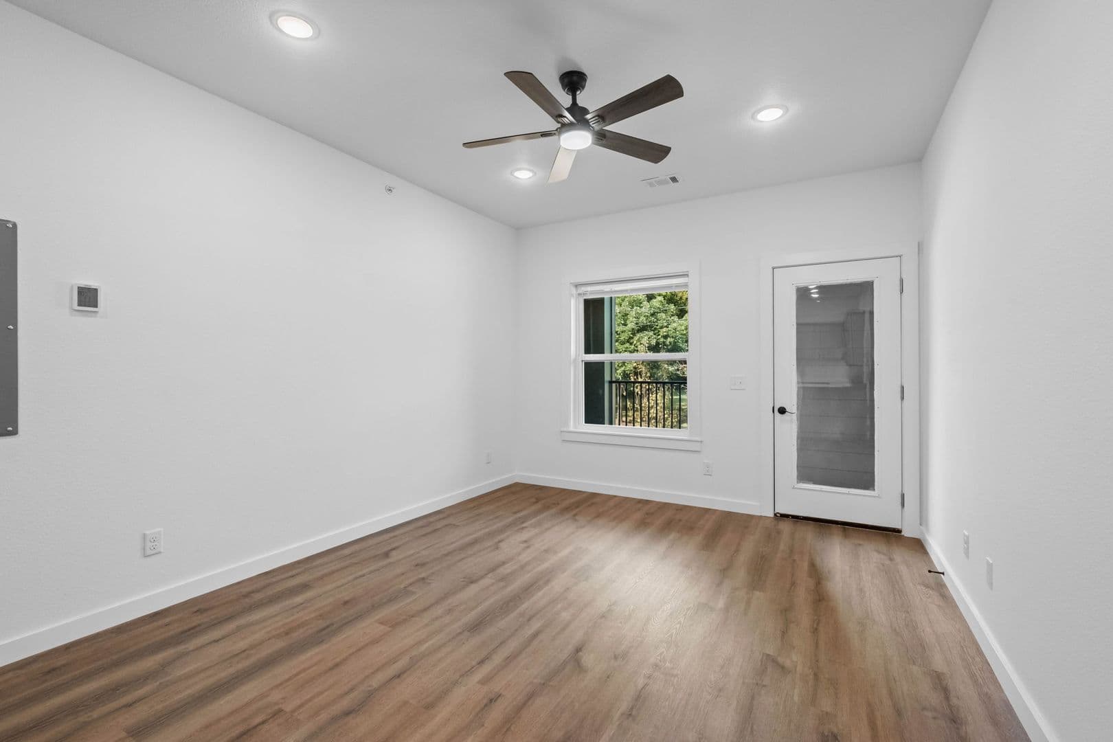 Fayetteville Apartment: 1096 S Bacardi Ave