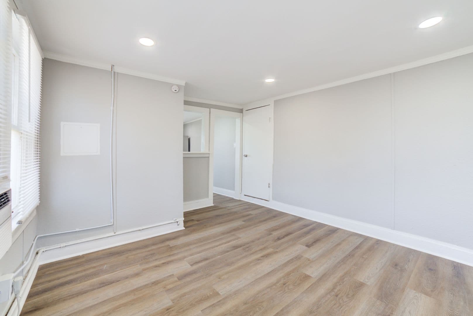 Tulsa Apartment: 702 S Trenton Ave