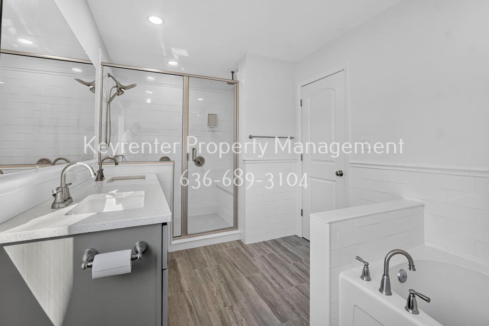 Hazelwood House: 926 Townhouse Ln