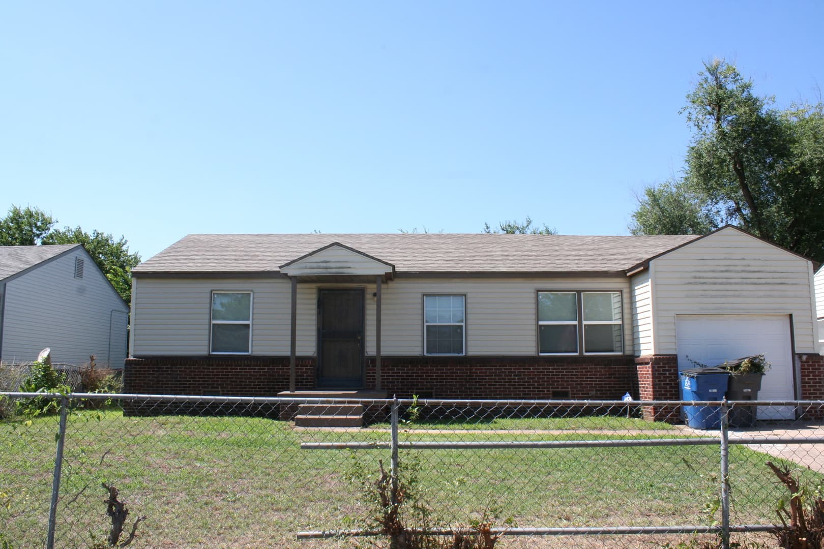 Tulsa House: 150 W 50th Pl N