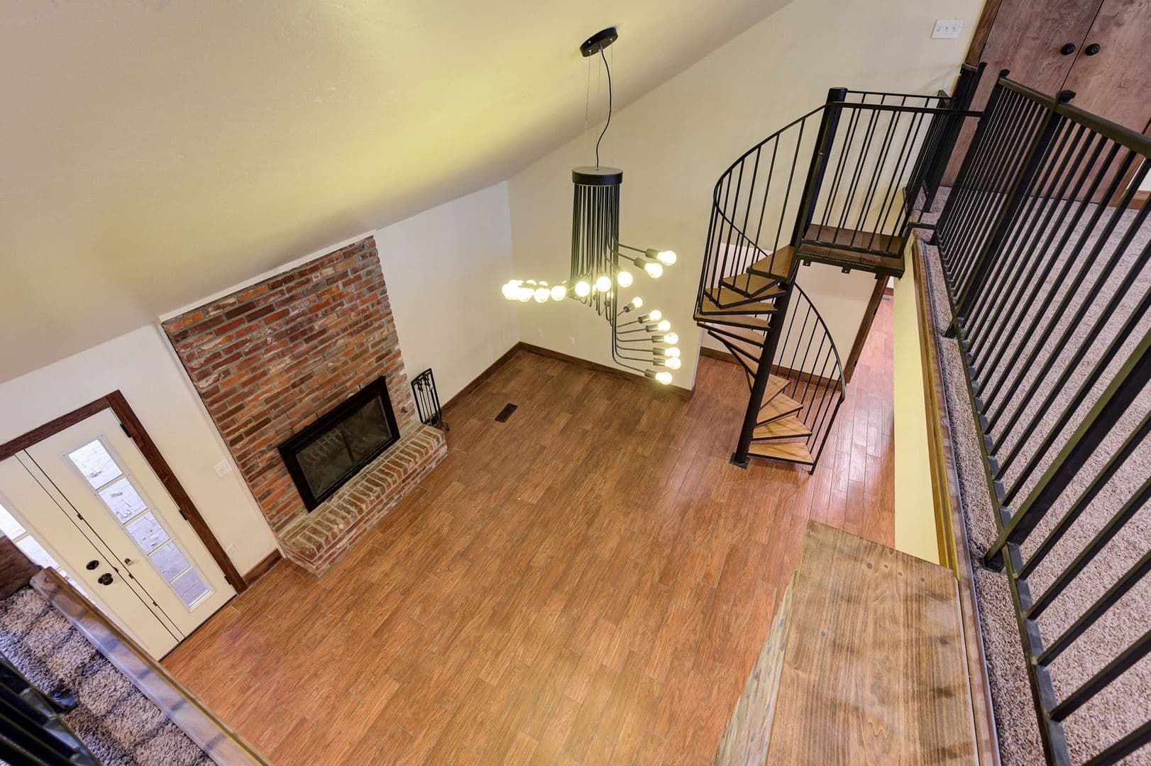 Edmond House: 2429 Cedar Oak Dr