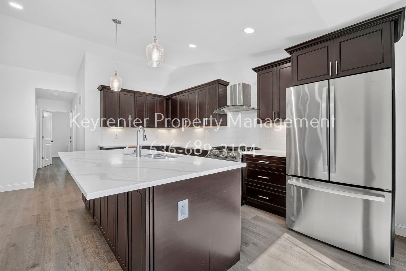 Hazelwood House: 926 Townhouse Ln