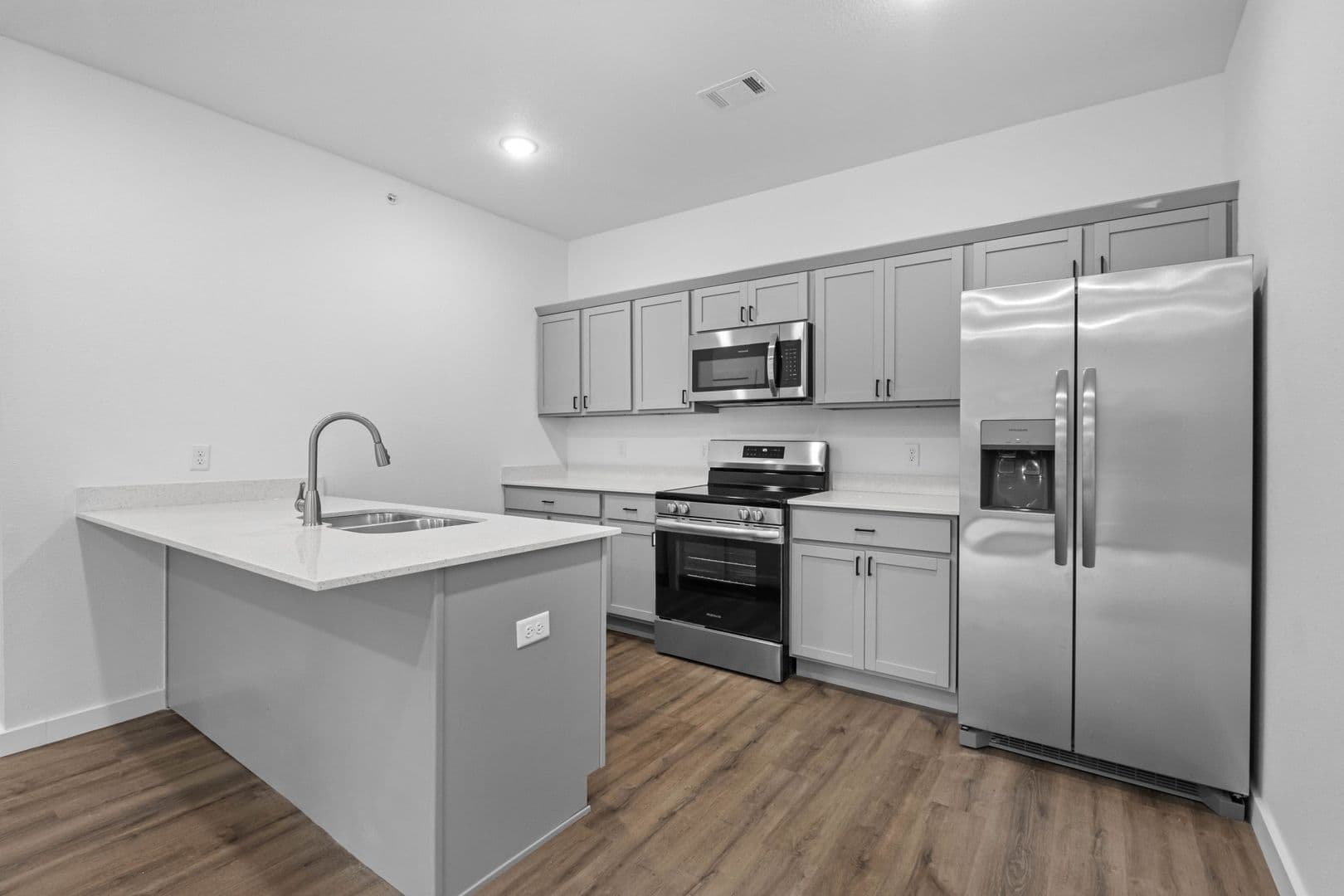 Fayetteville Apartment: 1096 S Bacardi Ave