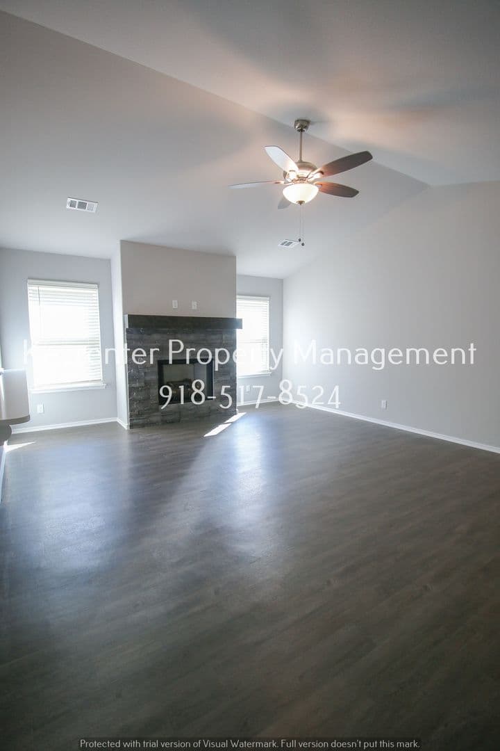 Sand Springs House: 5309 S Nassau Ave