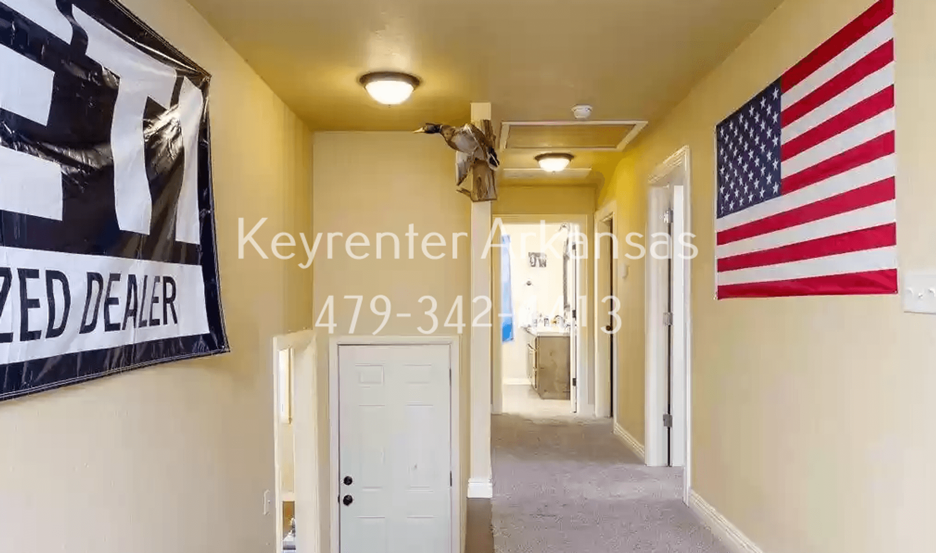 Fayetteville House: 1144 N Vista Pl