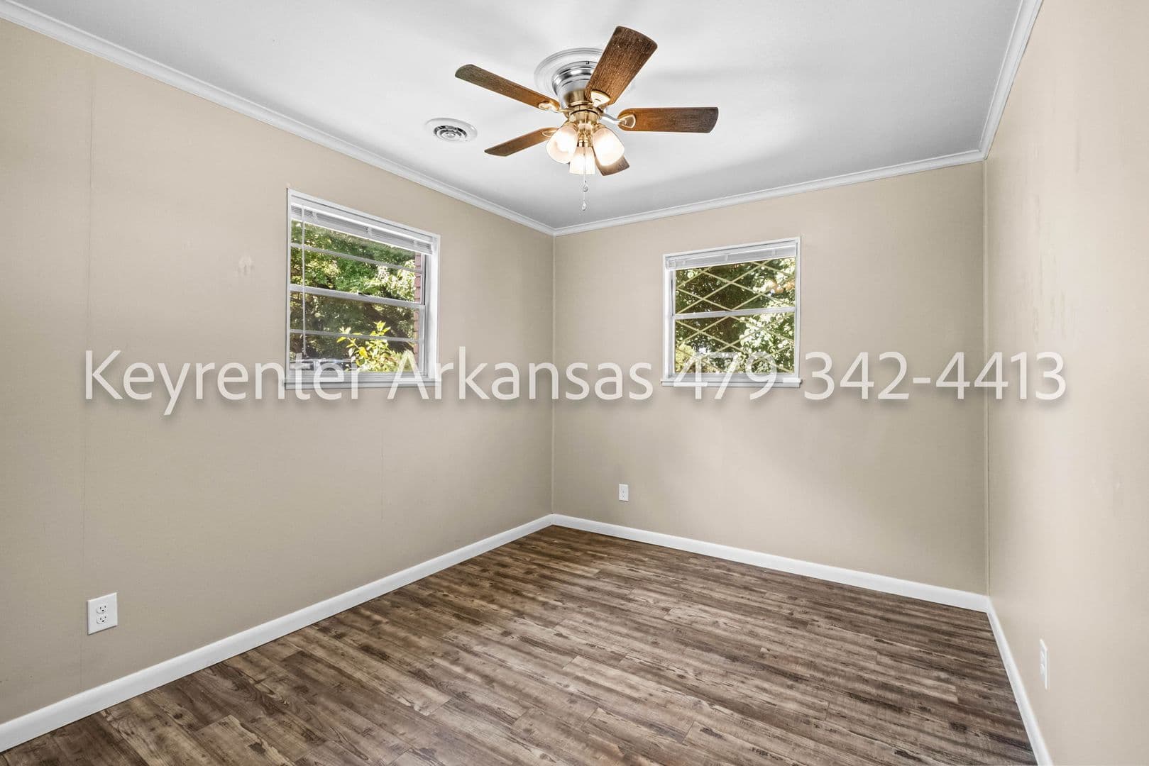 Springdale House: 207 Carlton St