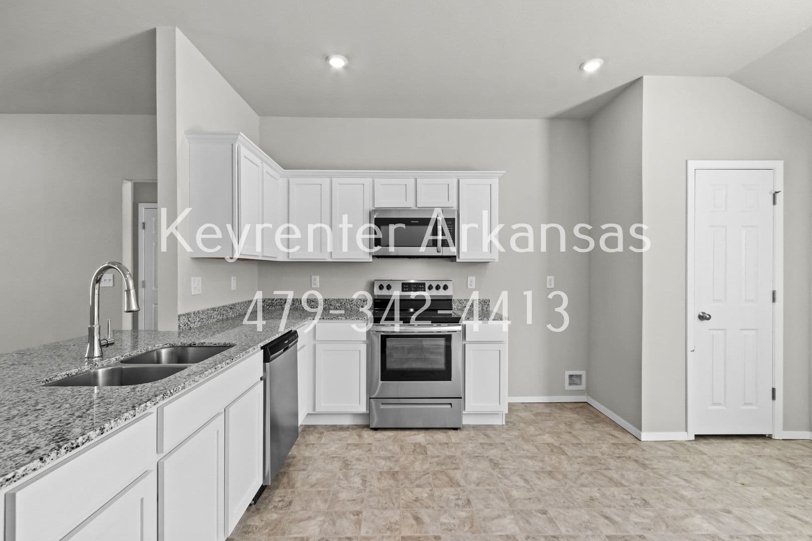 Centerton House: 801 Belhaven Rd
