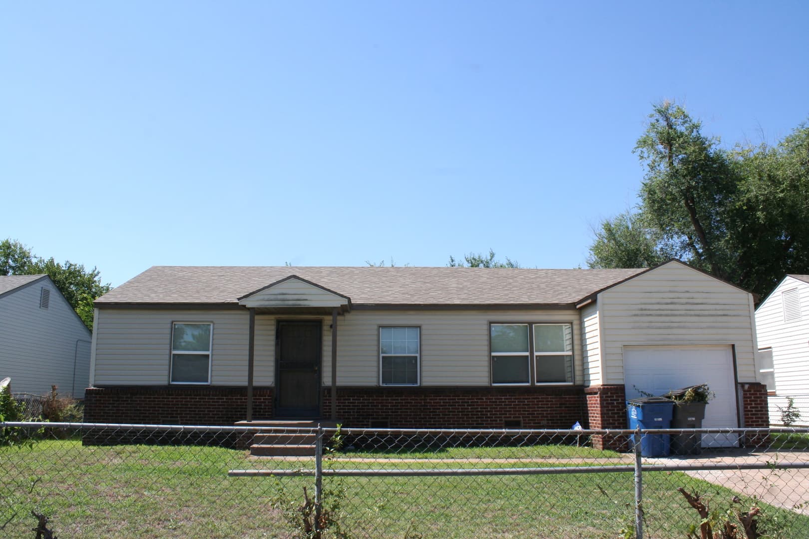 Tulsa House: 150 W 50th Pl N