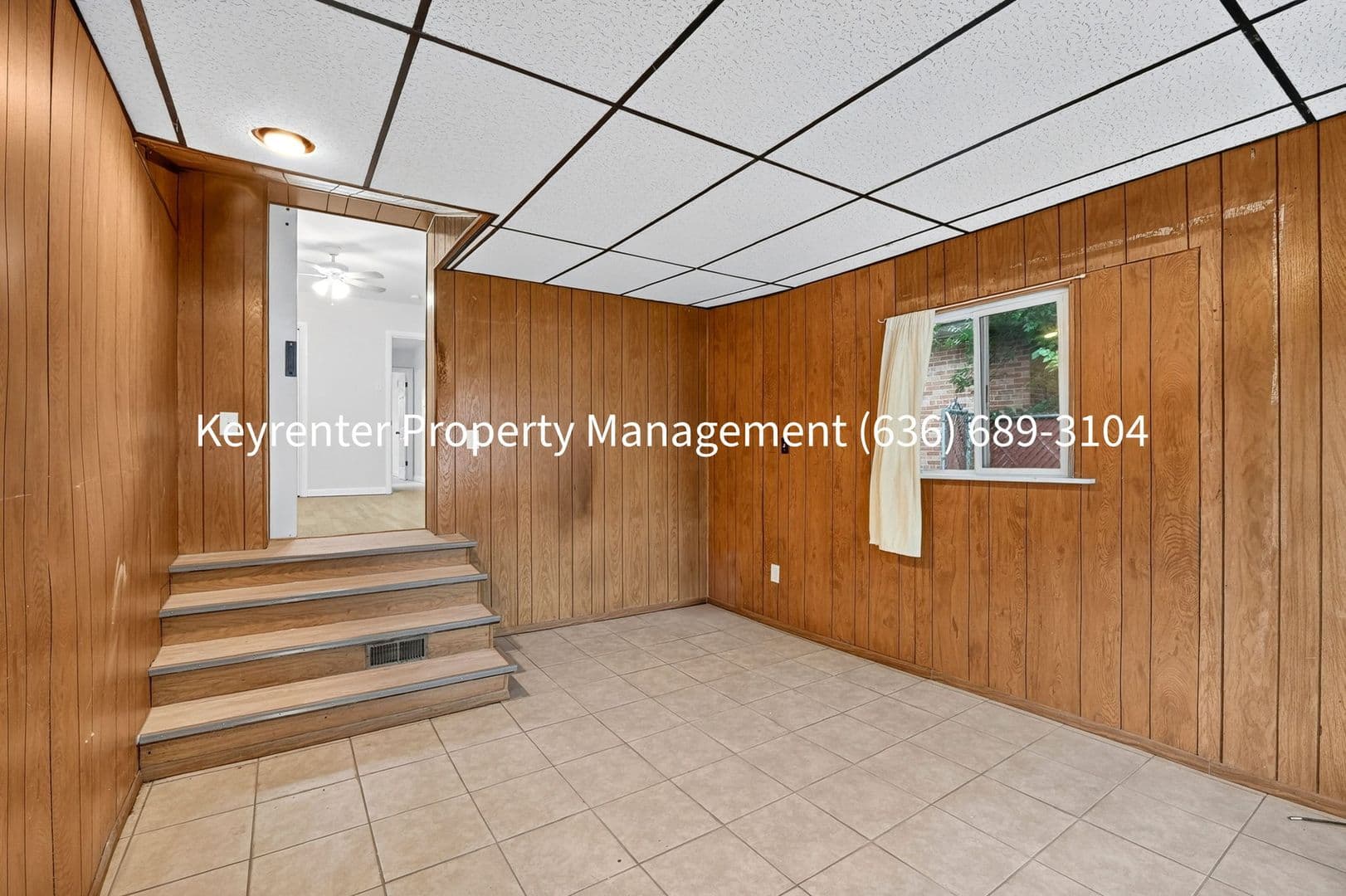 Saint Louis House: 5855 Pershing Ave